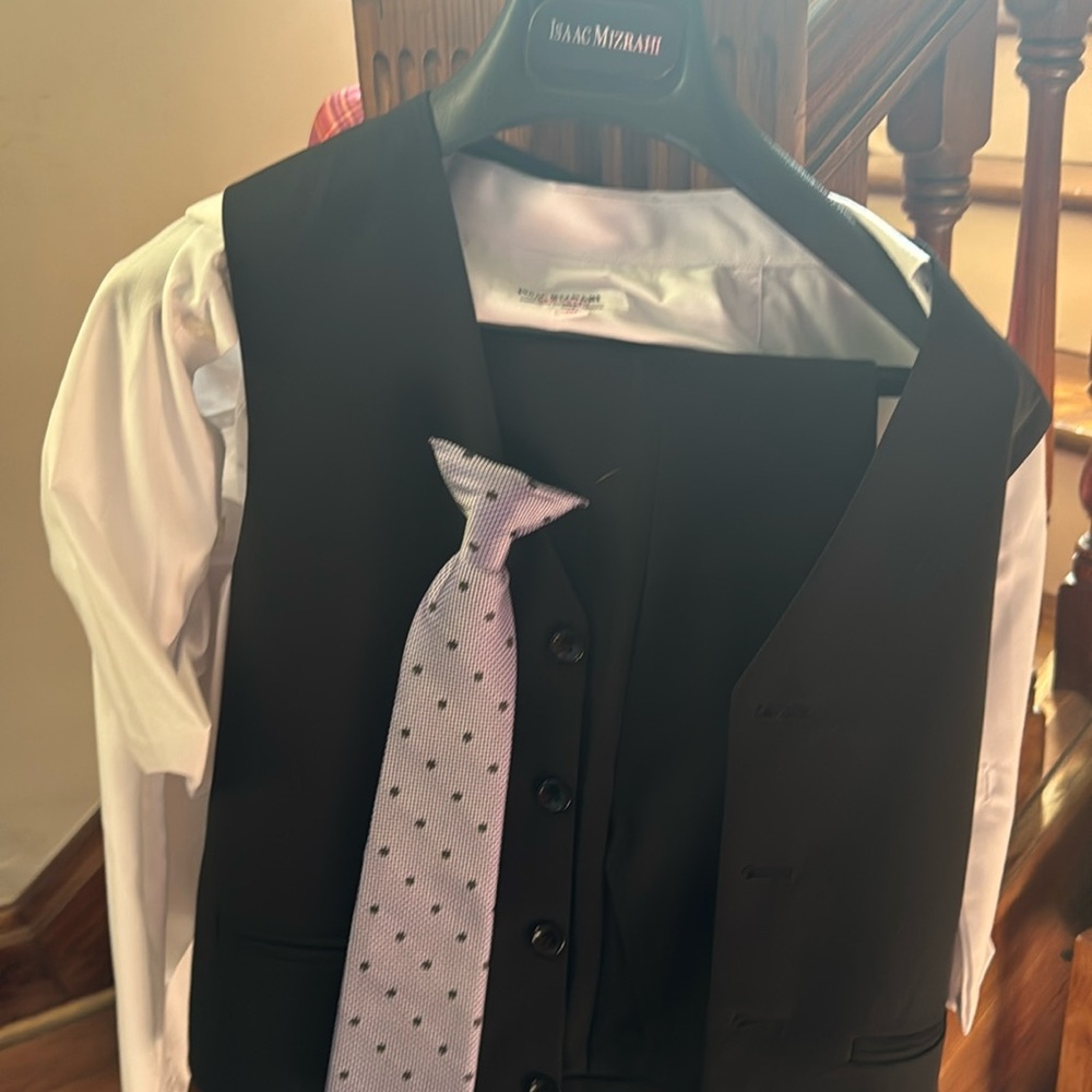 Kids three piece suit with tie and shirt. Size 10
